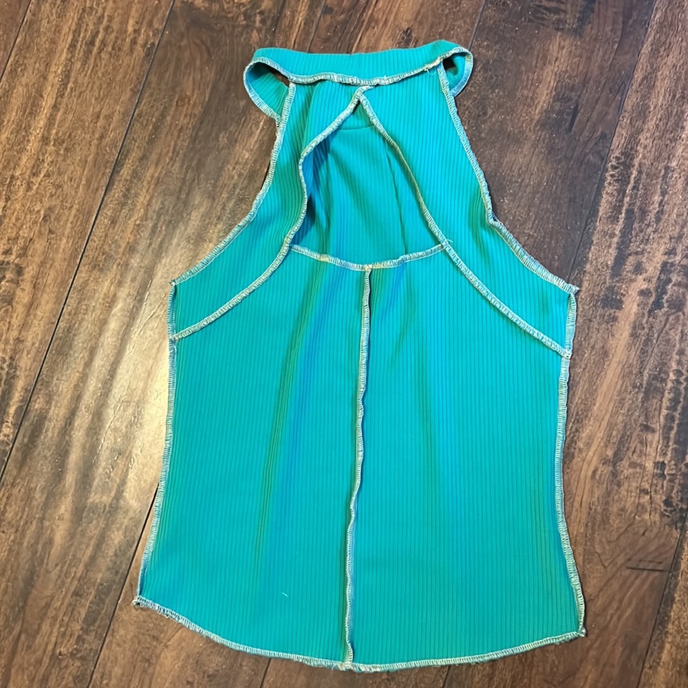 High Neck Ribbed Tank Top - Picture 2 of 8